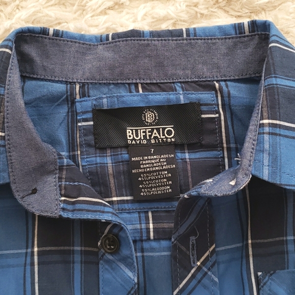 Boys Short Sleeve Plaid Button Down Shirt Size 7 - Picture 6 of 6